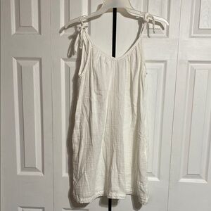 White oversized cotton soft scoop neck beach cover up size SMALL